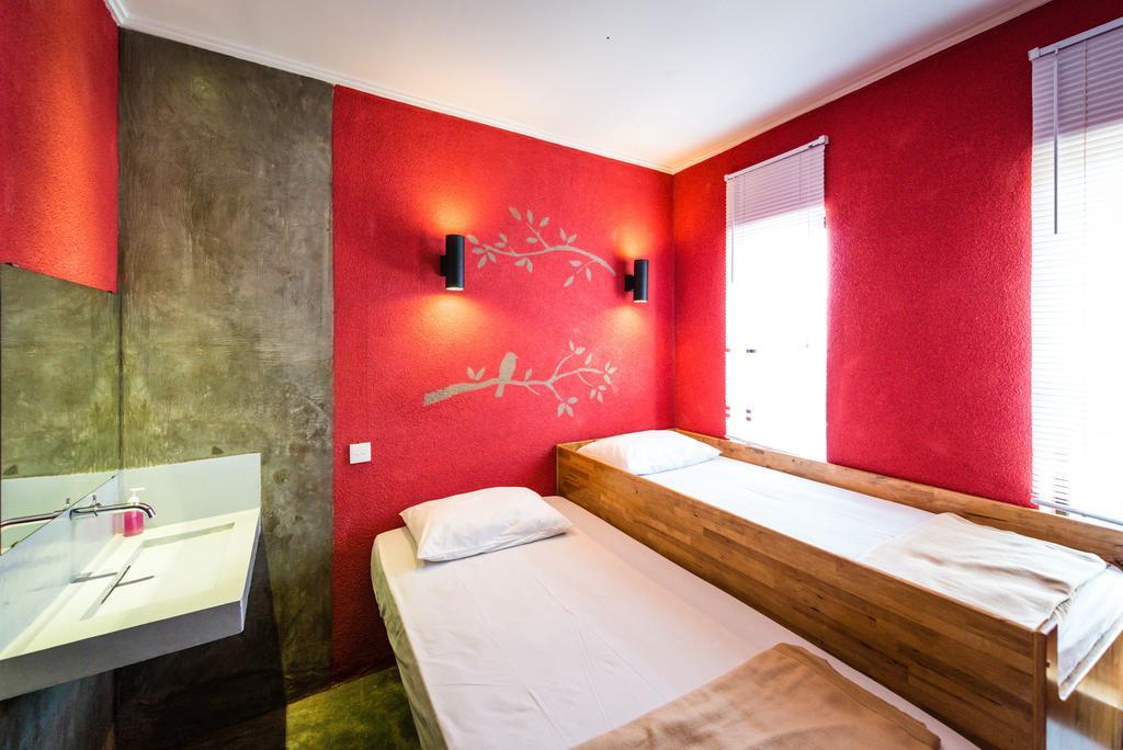 Kayun Hostel Legian Pokój zdjęcie