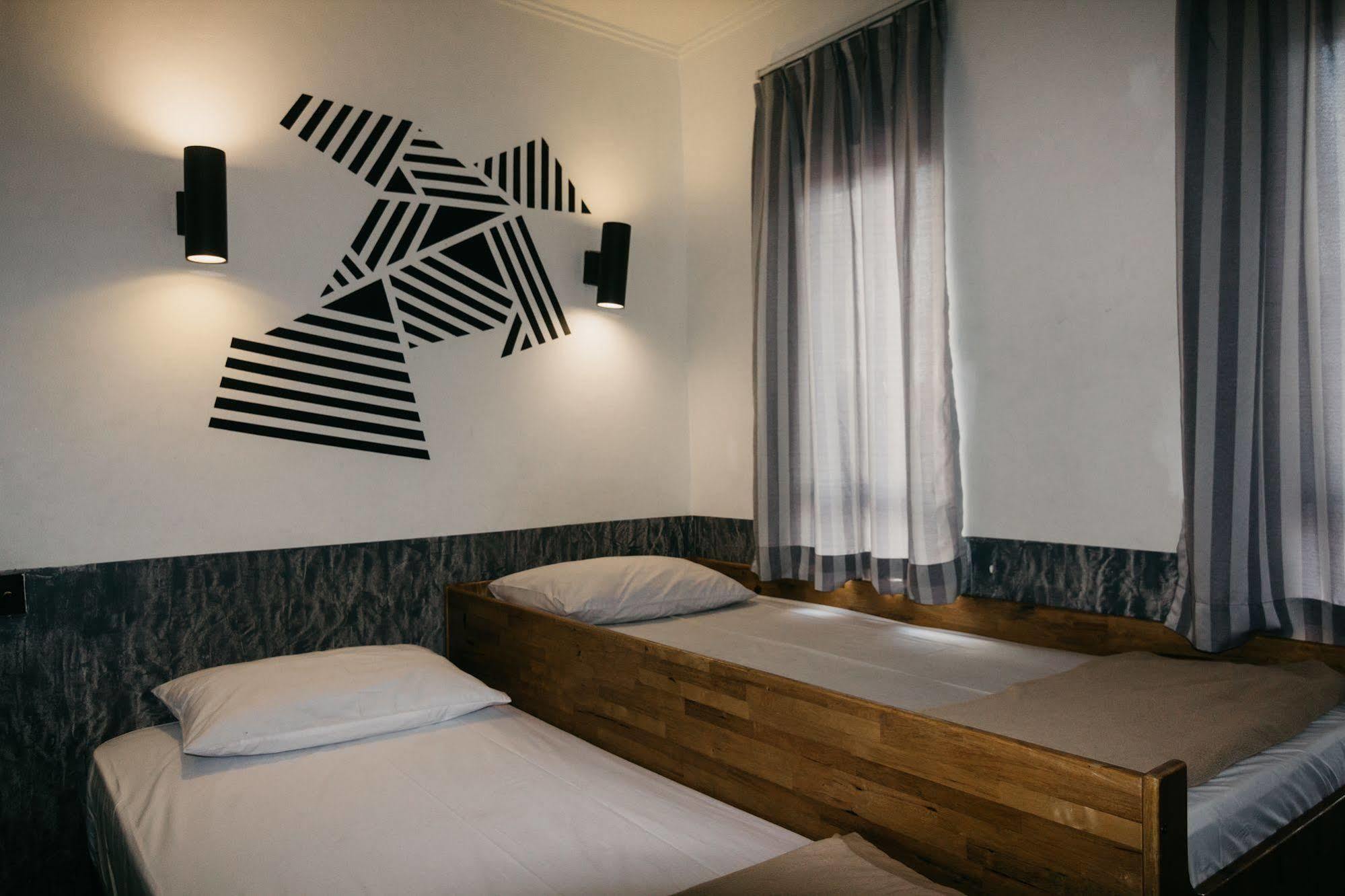 Kayun Hostel Legian Zewnętrze zdjęcie