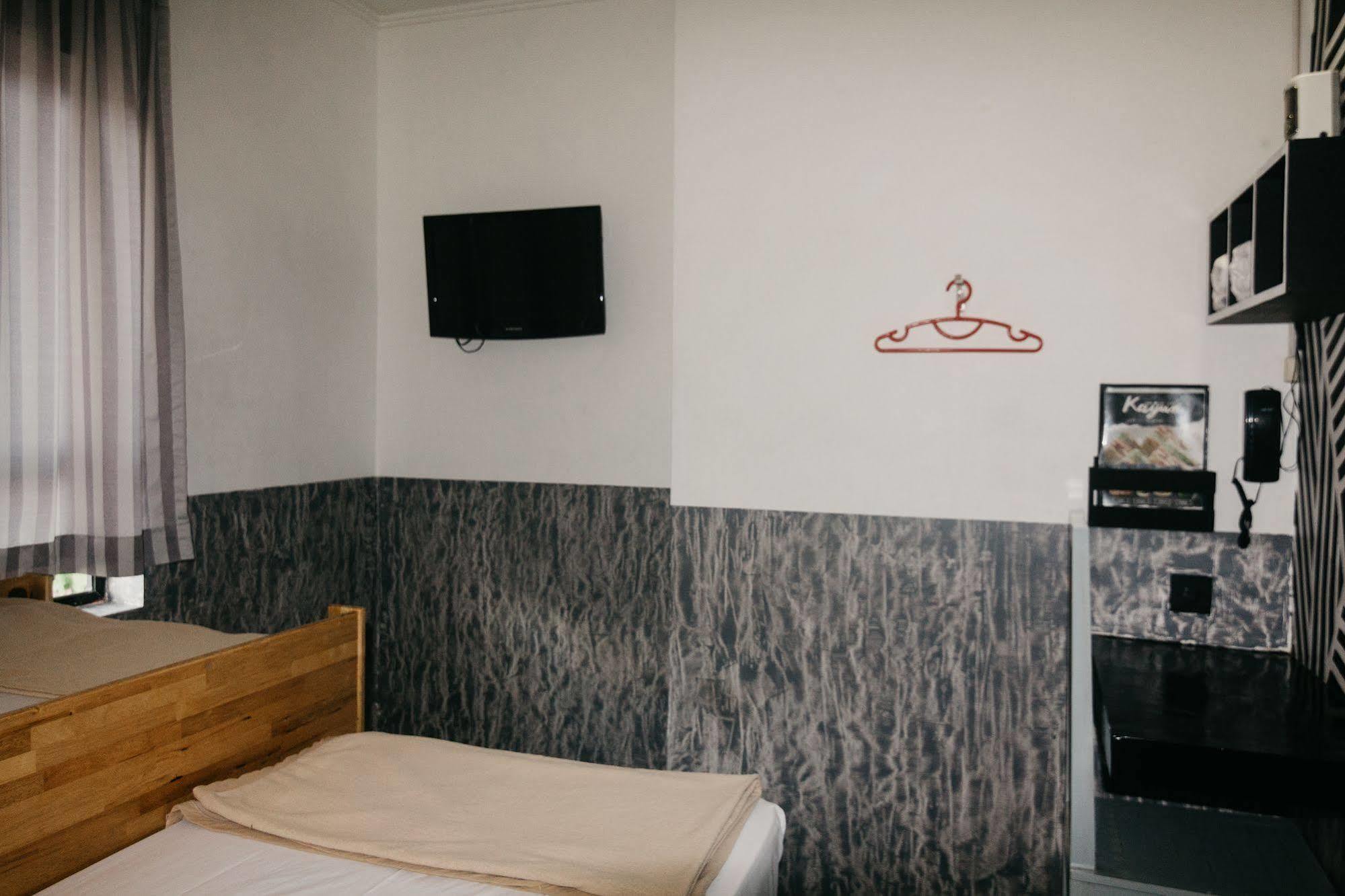 Kayun Hostel Legian Zewnętrze zdjęcie