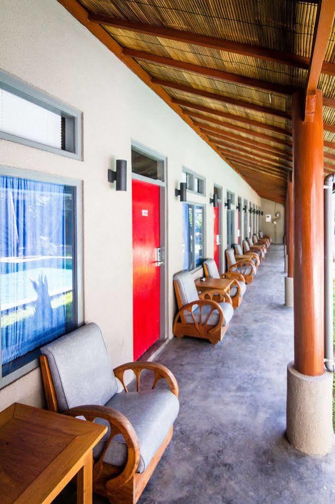Kayun Hostel Legian Zewnętrze zdjęcie