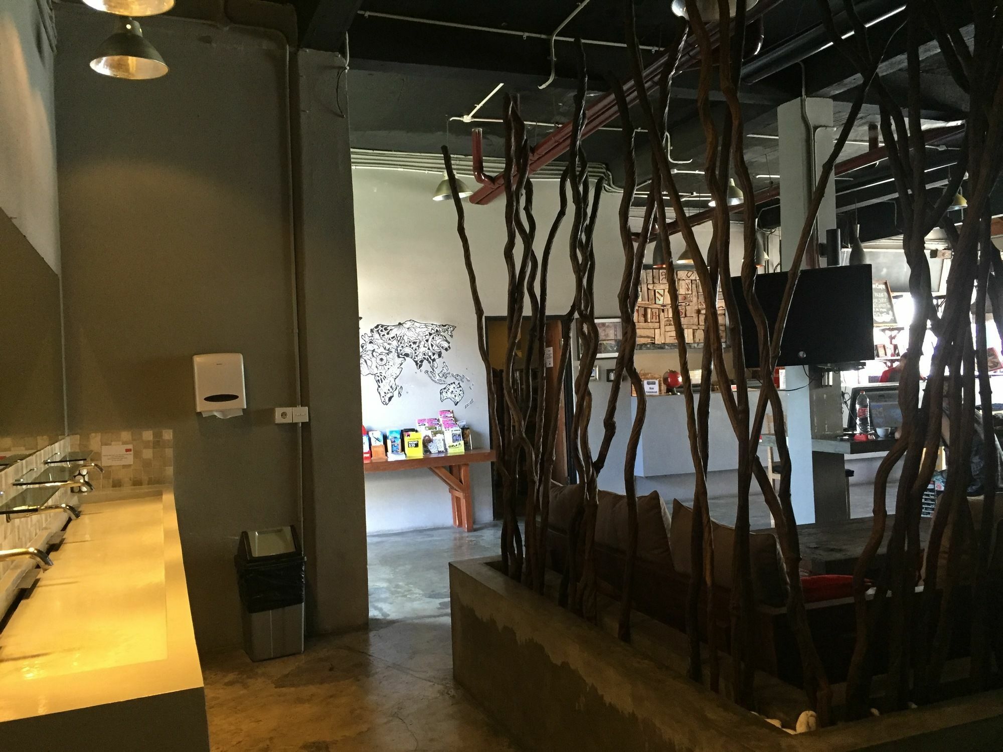 Kayun Hostel Legian Zewnętrze zdjęcie